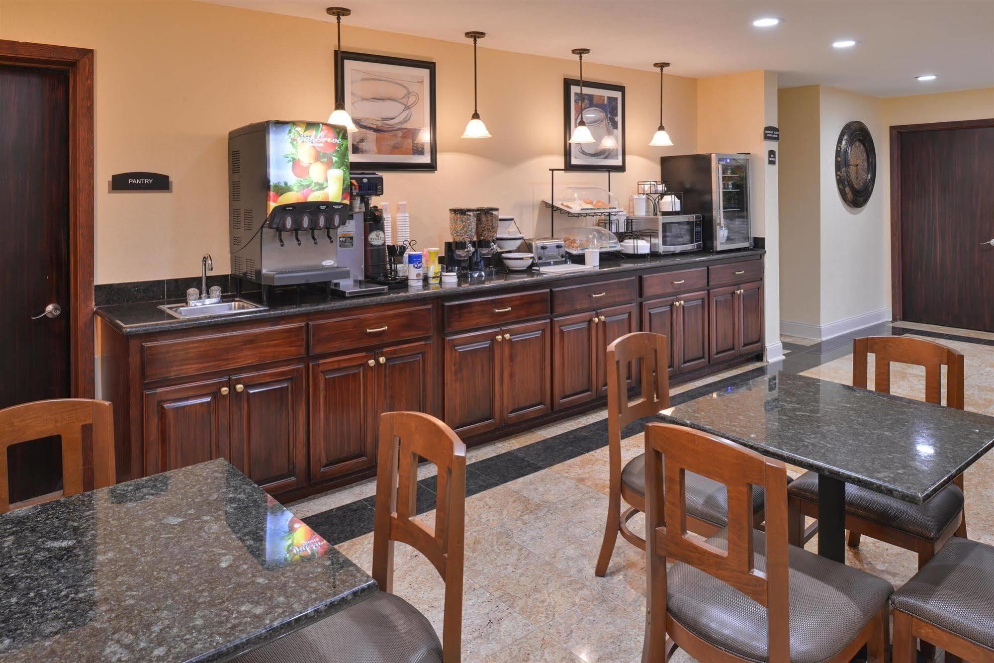 Americas Best Value Inn Tupelo Barnes Crossing Luaran gambar